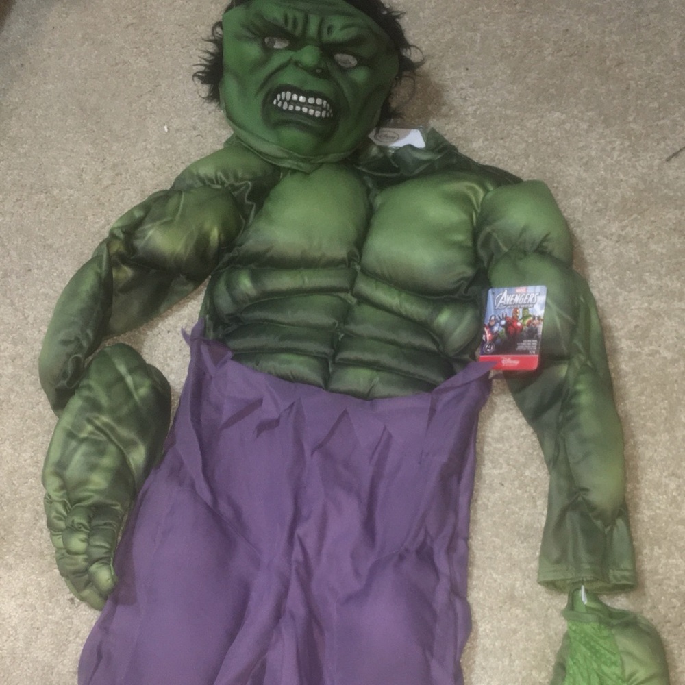 Disney Store Hulk Costume New with tags